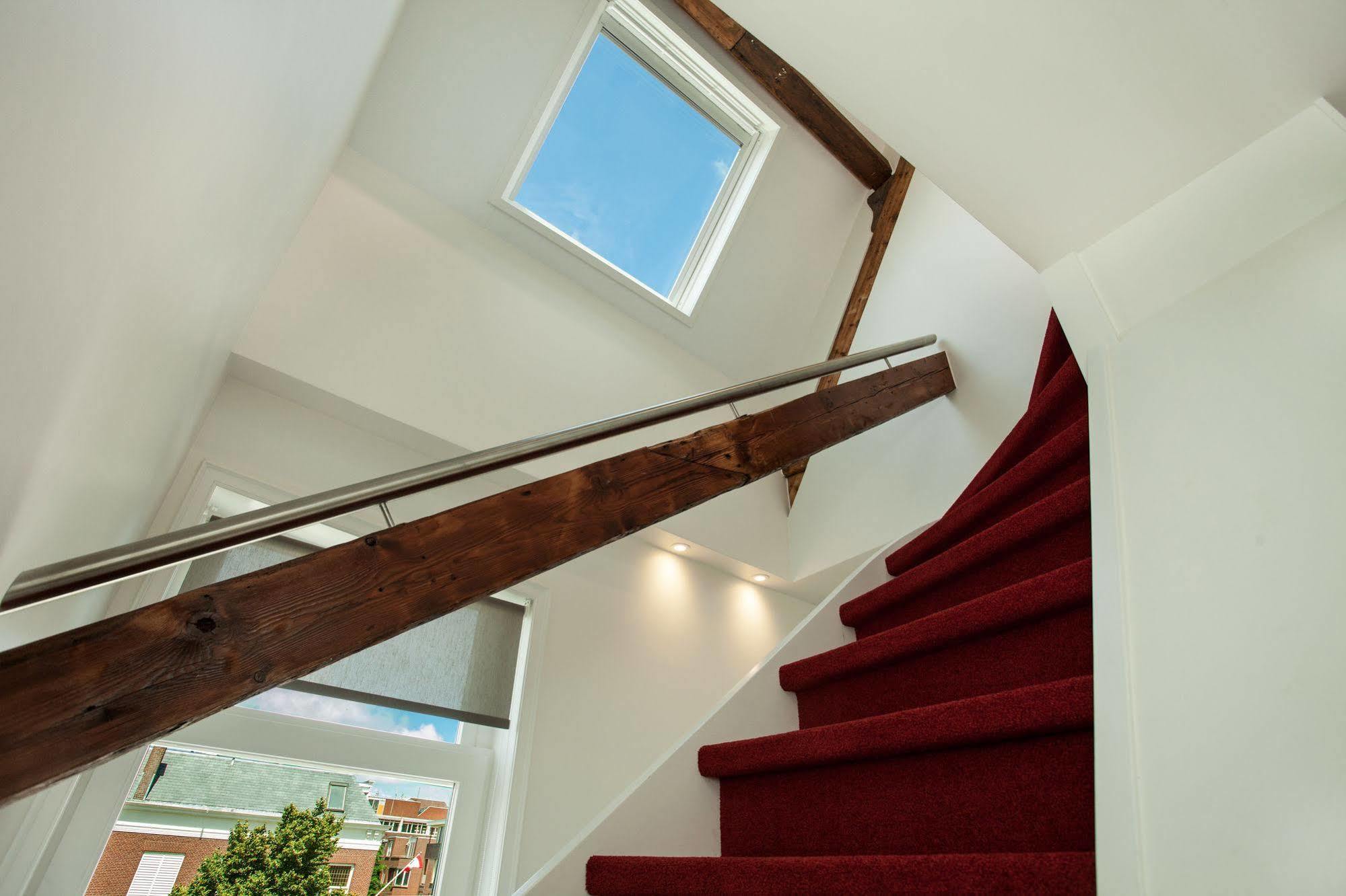 Stayci Serviced Apartments Denneweg Χάγη Εξωτερικό φωτογραφία